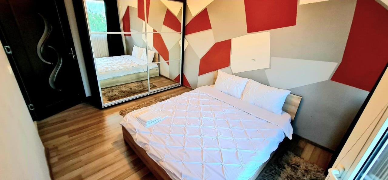 Ultracentral Apartments Bacău Extérieur photo
